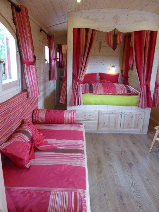 La Roulotte De Bourgogne Brianny Exterior foto